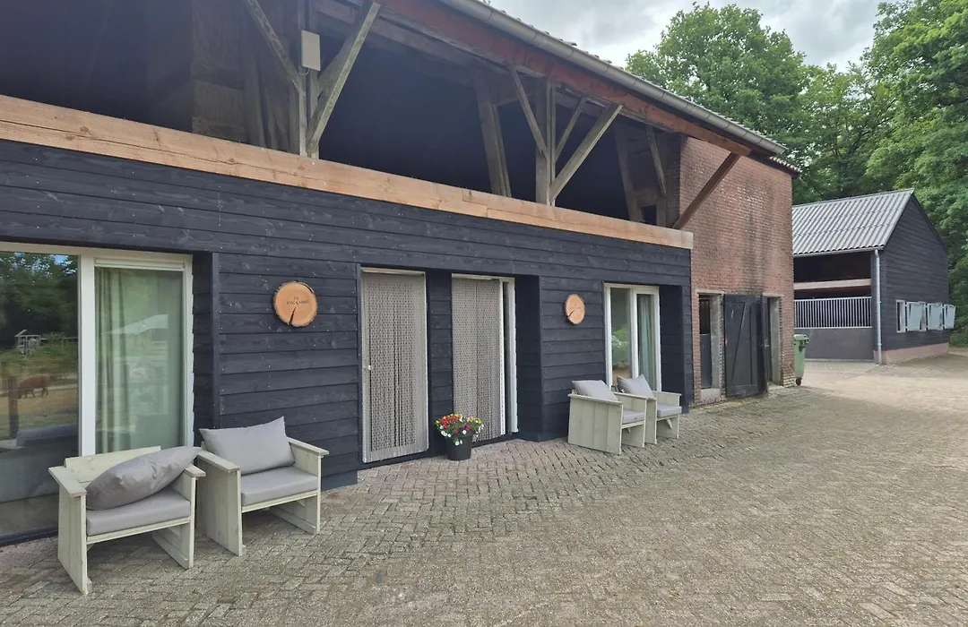 B&B Klein Koestapel-1